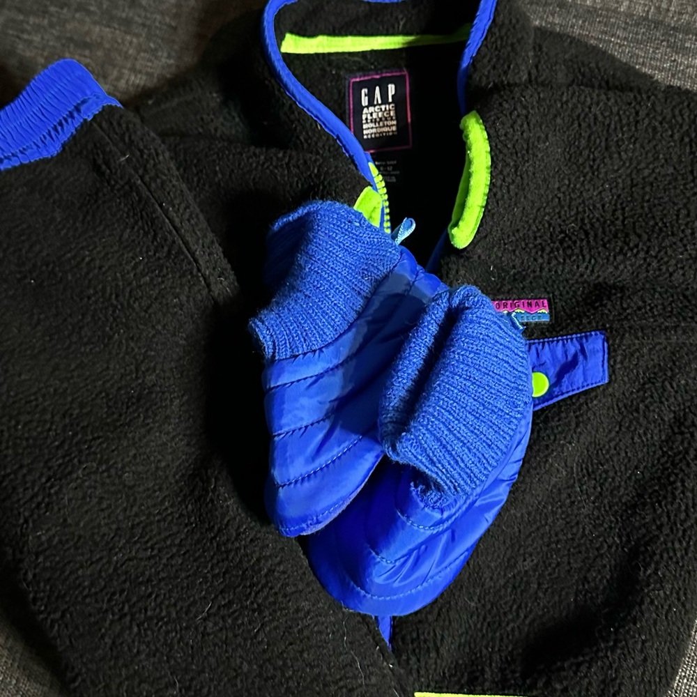 Baby GAP Black Fleece jacket and pants with booties - Picture 5 of 5